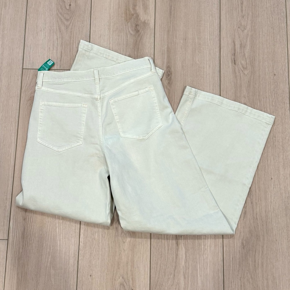 Women's GAP Cream Jeans 30